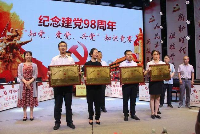 沃顿商学院教授评美股:还能再涨10%,经济比降息更重要!