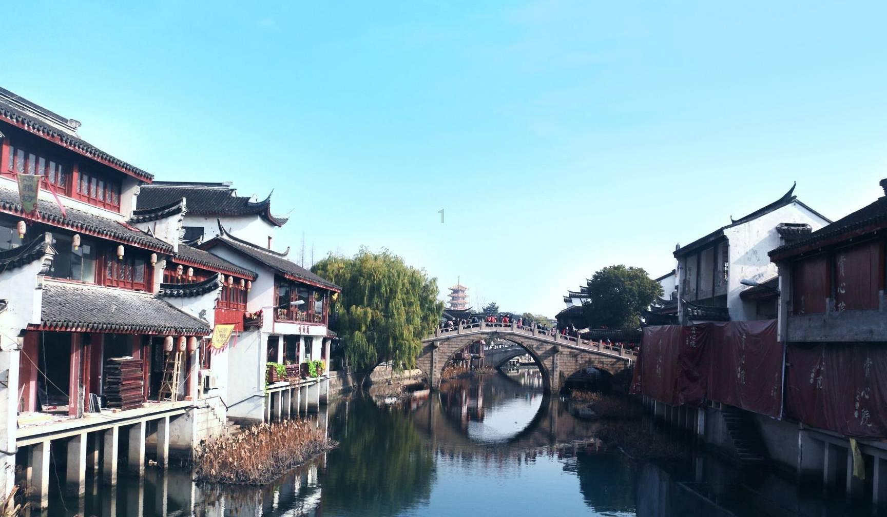 求助英语大神，英语完形填空